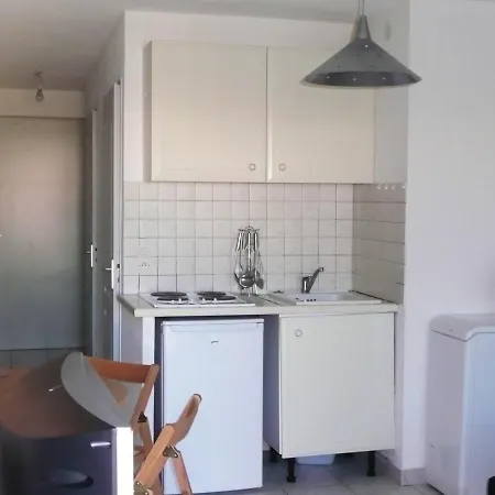 شقة Cosy Avec Vue Sur La A Sainte-marie - 30 M² سانت ماري لا مير