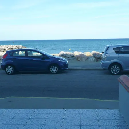 Apartament Cosy Avec Vue Sur La A Sainte-marie - 30 M²