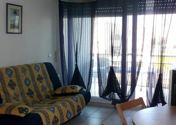 Cosy Avec Vue Sur La à Sainte-marie - 30 M² Apartamento *